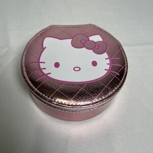 HELLO KITTY  Shiny Pink ZIP AROUND Travel JEWELRY  CASE STORAGE 5" Round